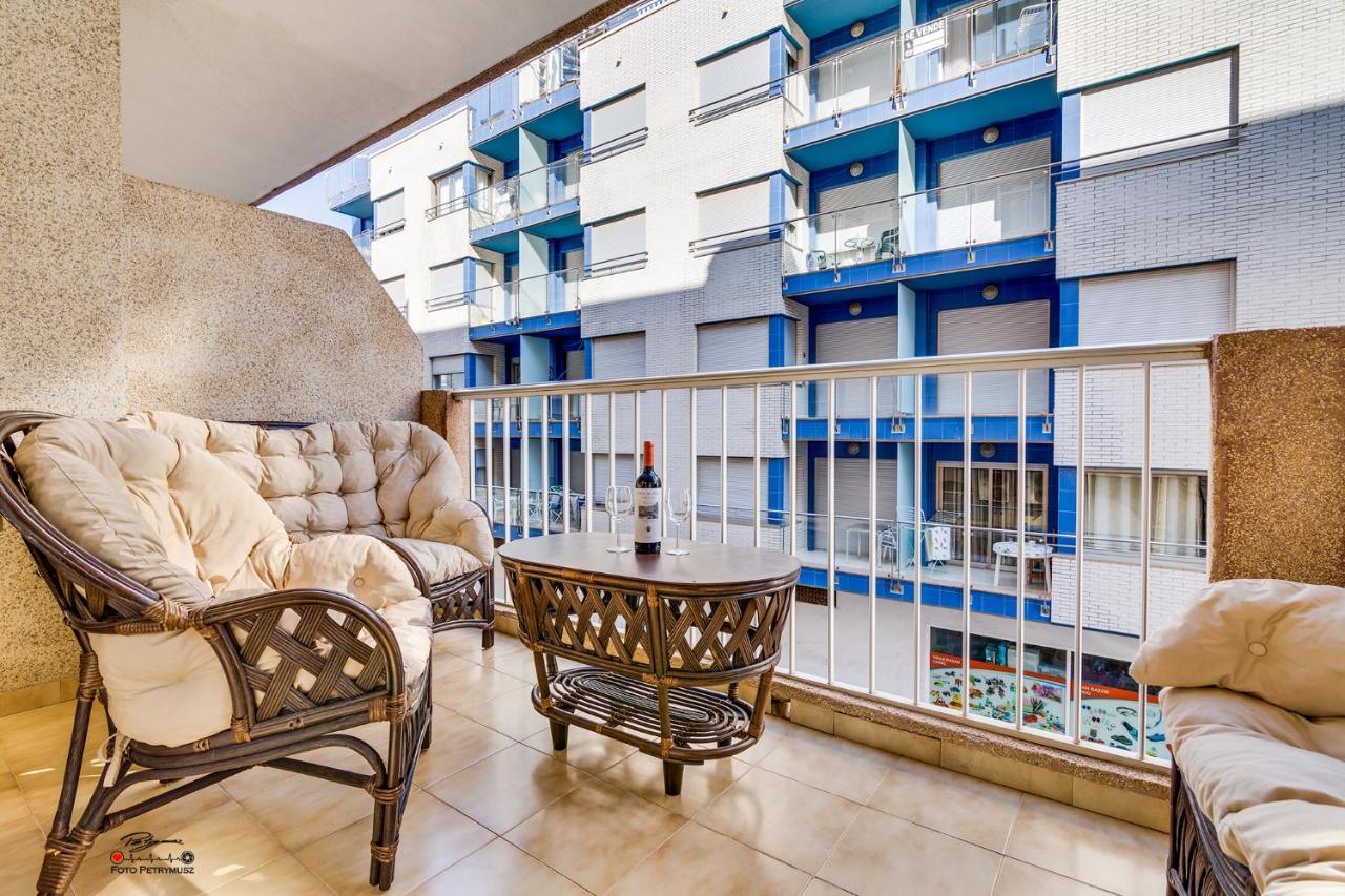 Mar Baltico holiday apartment Torrevieja Exterior foto